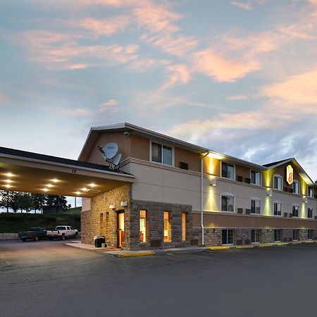 Отель Super 8 By Wyndham Minot Airport Экстерьер фото